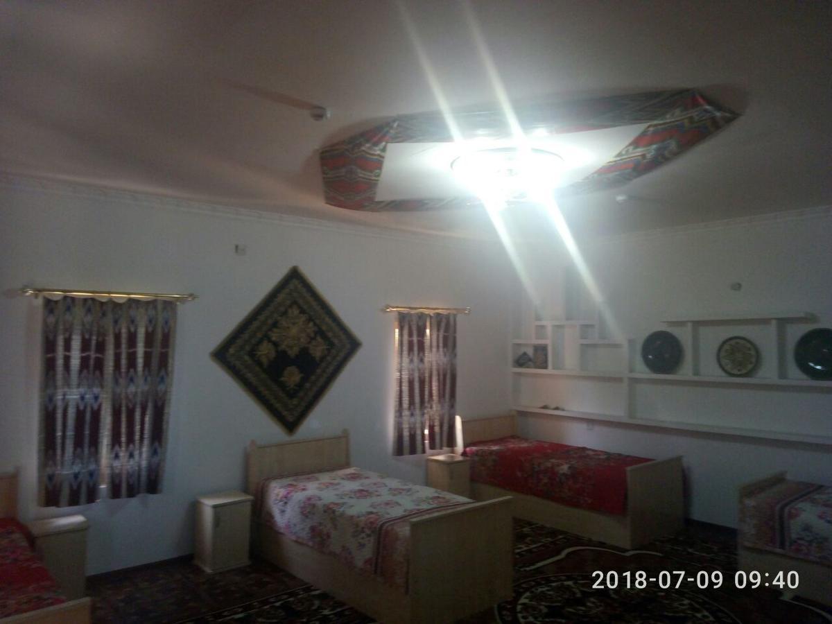 Al Hilol Guesthouse Bukhara Eksteriør billede