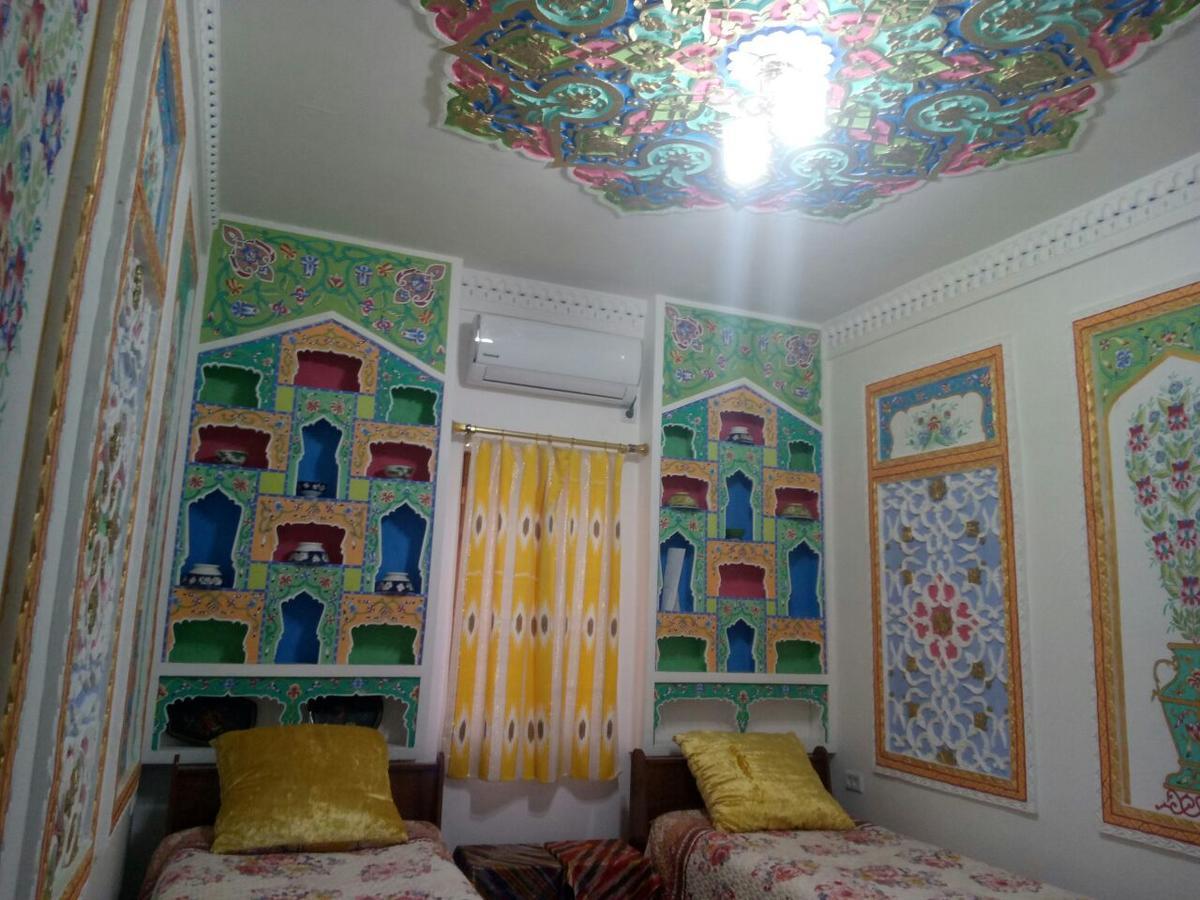 Al Hilol Guesthouse Bukhara Eksteriør billede