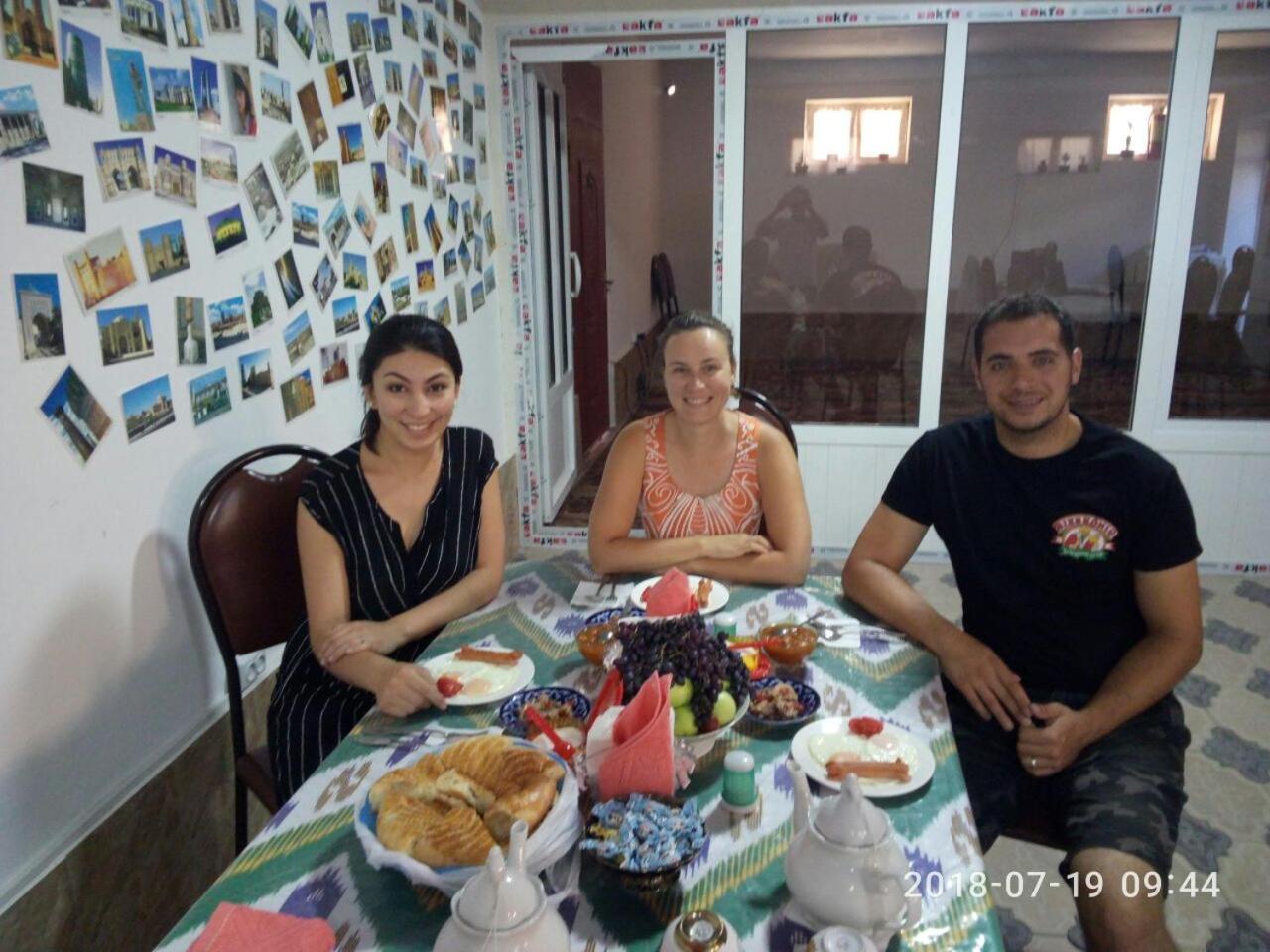 Al Hilol Guesthouse Bukhara Eksteriør billede